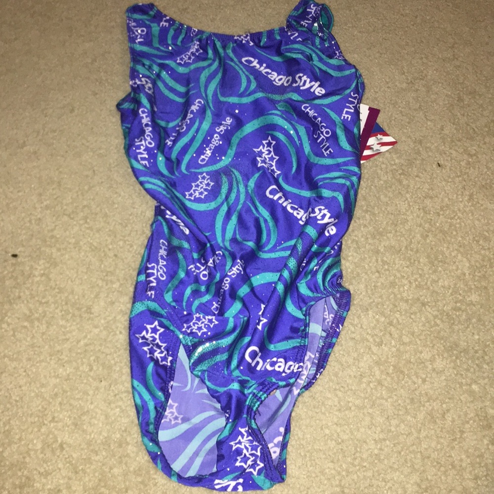 NWT MOTIONWEAR CHICAGO STYLE LEO